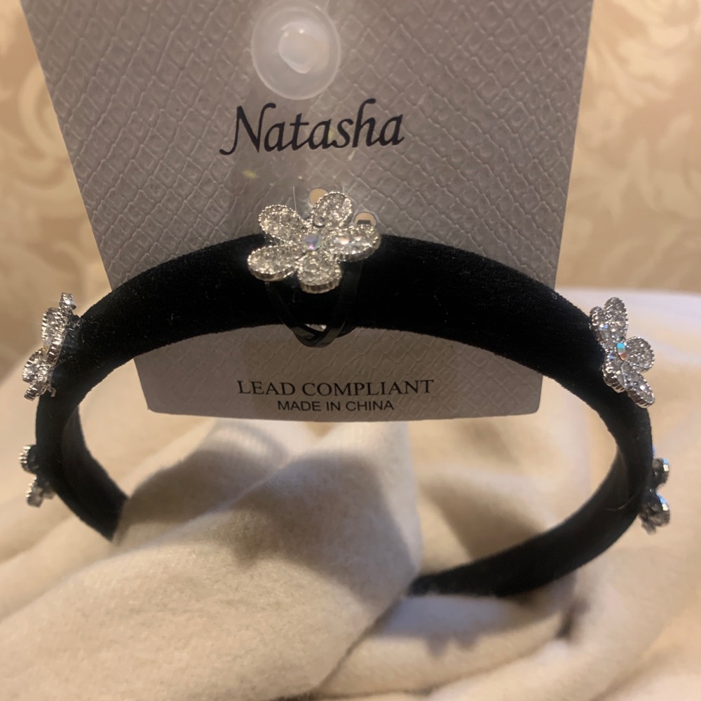 Natasha Rhinestone Velvet Headband NWT